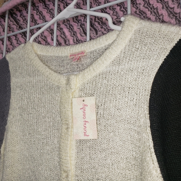 Sweater - Picture 2 of 3